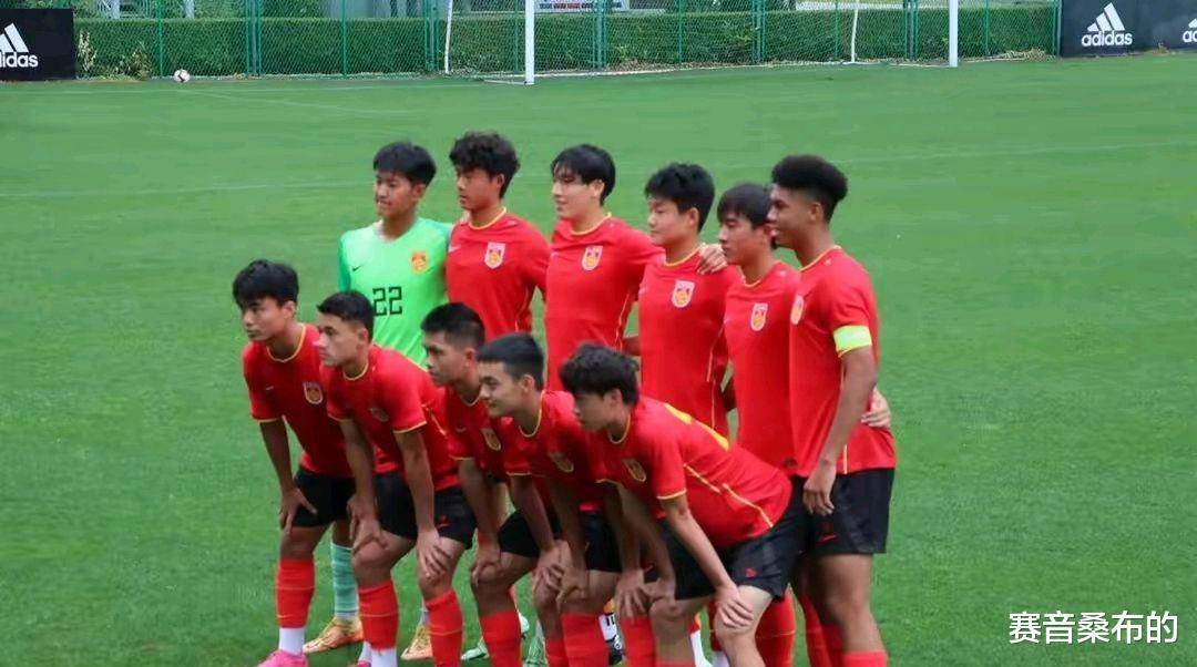 乐动体育网站-包含热身比赛结束，球员备战决赛阶段的词条