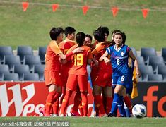 乐动体育平台-澳大利亚女足队员彭伯顿追梦进军复赛场